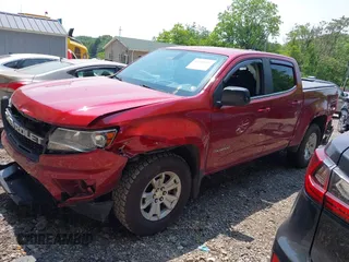 2018 Chevrolet Colorado 4WD LT z VIN 1GCGTCENXJ1214811, wystawiony jako IAAI lot #42418878 z przebiegiem 80 453 mil mil oraz . Historia ofert i sprzedaży dostępna na DreamBid. Obrazek 2.