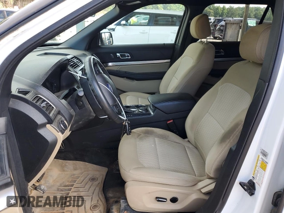 2017 Ford Explorer z VIN 1FM5K8B8XHGC37210, wystawiony jako Copart lot #63292375 z przebiegiem 58 196 mil mil oraz Czysty tytuł • Clean title. Historia ofert i sprzedaży dostępna na DreamBid. Obrazek 7.
