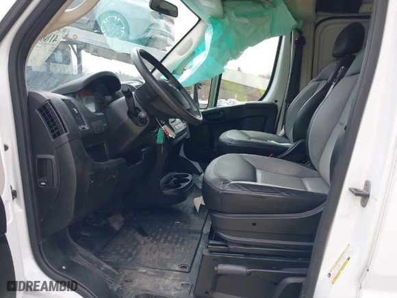 2019 Ram ProMaster Cargo Van with VIN 3C6TRVAG4KE515340, listed as a IAAI auction lot 41880028 with 72,571 mi miles. Bid and sale history available at carsss.com. Image 5.