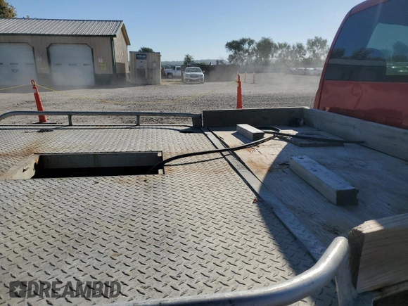 2002 GMC Sierra 1500 with VIN 1GDGC24U52Z252576, listed as a Copart auction lot 75233354 with Not Provided miles and Salvage Title. Bid and sale history available at DreamBid. Image 10.