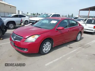 2009 Nissan Altima 2.5 S with VIN 1N4AL21E59C176089, listed as a IAAI auction lot 42111339 with 216,614 mi miles. Bid and sale history available at carsss.com. Image 2.