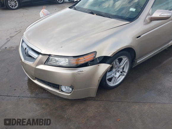 2007 Acura TL with VIN 19UUA662X7A001351, listed as a IAAI auction lot 41867038 with 180,214 mi miles. Bid and sale history available at carsss.com. Image 6.