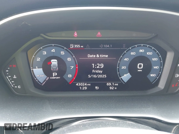 2020 Audi Q3 Premium z VIN WA1AECF34L1104864, wystawiony jako IAAI lot #42266118 z przebiegiem 43 024 mil mil oraz . Historia ofert i sprzedaży dostępna na DreamBid. Obrazek 7.