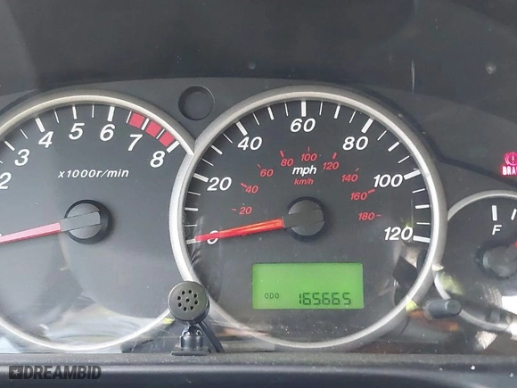 2006 Mazda Tribute i with VIN 4F2YZ02Z26KM38777, listed as a IAAI auction lot 41673856 with 165,665 mi miles. Bid and sale history available at carsss.com. Image 7.