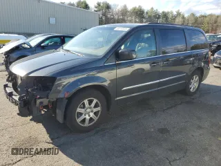 2012 Chrysler Town & Country Touring z VIN 2C4RC1BG2CR344230, wystawiony jako Copart lot #50019305 z przebiegiem 176 402 mil mil oraz Szkody całkowita. Historia ofert i sprzedaży dostępna na DreamBid. Obrazek 1.