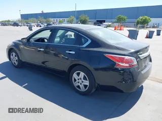 2015 Nissan Altima 2.5 z VIN 1N4AL3AP7FN873559, wystawiony jako IAAI lot #42205884 z przebiegiem 161 593 mil mil oraz . Historia ofert i sprzedaży dostępna na DreamBid. Obrazek 3.