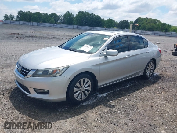 2015 Honda Accord EX-L with VIN 1HGCR2F84FA113871, listed as a IAAI auction lot 42211924 with 200,700 mi miles and . Bid and sale history available at DreamBid. Image 2.