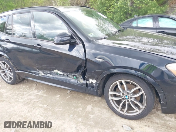 2016 BMW X3 xDrive35i z VIN 5UXWX7C59G0R16920, wystawiony jako IAAI lot #42197045 z przebiegiem 114 116 mil mil oraz . Historia ofert i sprzedaży dostępna na DreamBid. Obrazek 6.