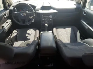 2011 Mitsubishi Endeavor LS z VIN 4A4JN2AS3BE032912, wystawiony jako Copart lot #53040125 z przebiegiem 132 709 mil mil oraz Szkoda całkowita • Salvage title. Historia ofert i sprzedaży dostępna na DreamBid. Obrazek 8.
