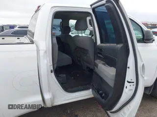 2013 Toyota Tundra z VIN 5TFRM5F16DX053095, wystawiony jako IAAI lot #41481305 z przebiegiem 226 696 mil mil oraz . Historia ofert i sprzedaży dostępna na DreamBid. Obrazek 8.
