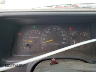 1998 GMC Yukon with VIN 1GKEK13R0WJ728697, listed as a Copart auction lot 45138855 with 283,616 mi miles and Salvage Title. Bid and sale history available at carsss.com. Image 9.
