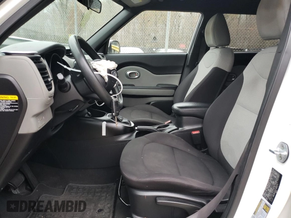 2015 Kia Soul with VIN KNDJN2A22F7804771, listed as a Copart auction lot 51493755 with 52,666 mi miles and Salvage Title. Bid and sale history available at DreamBid. Image 7.