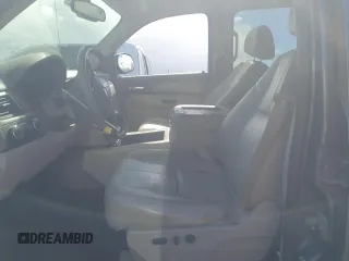 2007 GMC Sierra 1500 SLT с VIN 2GTEK13M771656098, выставлен на аукционе Copart как лот 49251685 с пробегом Не указан миль и Списание • Salvage title. История ставок и продаж доступна на DreamBid. Изображение 7.