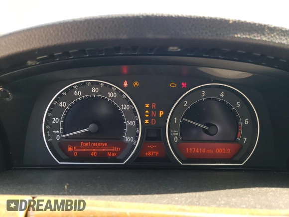 2008 BMW 7 Series 750Li with VIN WBAHN83528DT79871, listed as a Copart auction lot 71580164 with 117,414 mi miles and Clean Title. Bid and sale history available at DreamBid. Image 9.