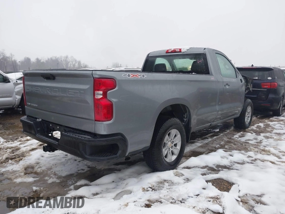2025 Chevrolet Silverado 1500 with VIN 3GCNKAEK9SG135962, listed as a IAAI auction lot 41557952 with 901 mi miles and . Bid and sale history available at DreamBid. Image 4.