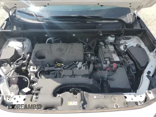 2020 Toyota RAV4 XLE with VIN JTMW1RFV8LD060197, listed as a Copart auction lot 61223725 with 33,135 mi miles and Salvage title. Bid and sale history available at DreamBid. Image 11.