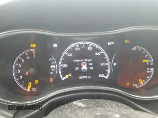2018 Jeep Grand Cherokee Laredo с VIN 1C4RJFAG2JC309746, выставлен на аукционе Copart как лот 84270004 с пробегом 162 703 миль миль и Списание • Salvage title. История ставок и продаж доступна на DreamBid. Изображение 9.