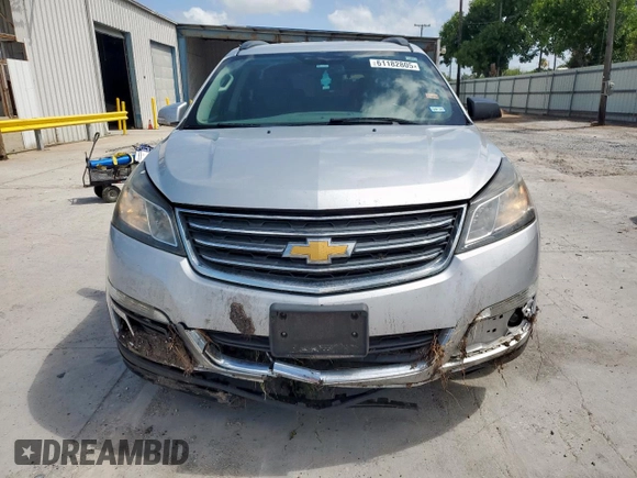 2016 Chevrolet Traverse LT z VIN 1GNKRHKD9GJ124941, wystawiony jako Copart lot #61182805 z przebiegiem 102 143 mil mil oraz Czysty tytuł • Clean title. Historia ofert i sprzedaży dostępna na DreamBid. Obrazek 5.
