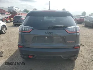 2019 Jeep Cherokee Trailhawk with VIN 1C4PJMBX6KD425554, listed as a Copart auction lot 61097135 with 97,452 mi miles and Salvage title. Bid and sale history available at DreamBid. Image 6.
