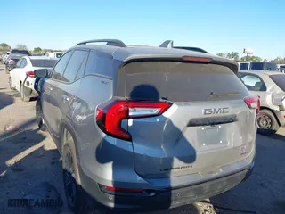 2024 GMC Terrain SLT with VIN 3GKALVEGXRL256598, listed as a IAAI auction lot 40912735 with 6,406 mi miles. Bid and sale history available at carsss.com. Image 3.