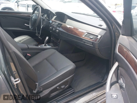2010 BMW 5 Series 528i with VIN WBANU5C58AC127560, listed as a IAAI auction lot 42057791 with 78,475 mi miles and . Bid and sale history available at carsss.com. Image 5.