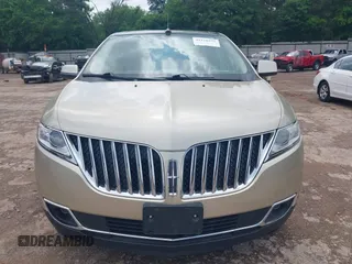2011 Lincoln MKX with VIN 2LMDJ6JK5BBJ22825, listed as a IAAI auction lot 42158532 with 87,513 mi miles. Bid and sale history available at carsss.com. Image 6.