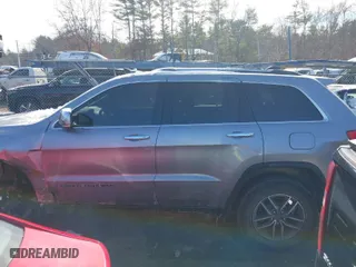 2019 Jeep Grand Cherokee Limited X with VIN 1C4RJFBG5KC693859, listed as a IAAI auction lot 41400893 with 106,966 mi miles. Bid and sale history available at carsss.com. Image 14.