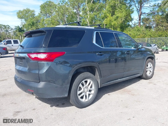 2018 Chevrolet Traverse LT Cloth with VIN 1GNEVGKW1JJ265935, listed as a IAAI auction lot 41425361 with 70,397 mi miles. Bid and sale history available at carsss.com. Image 4.