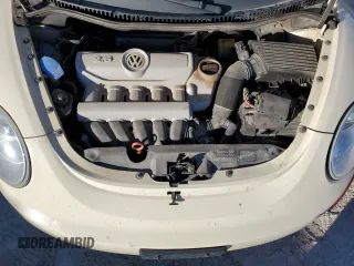 2008 Volkswagen Beetle SE z VIN 3VWRG31Y18M417075, wystawiony jako Copart lot #80433854 z przebiegiem 112 962 mil mil oraz Szkoda całkowita • Salvage title. Historia ofert i sprzedaży dostępna na DreamBid. Obrazek 12.