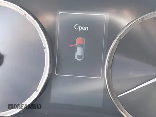 2019 Lexus RC 350 z VIN JTHHZ5BC2K5020722, wystawiony jako IAAI lot #42407729 z przebiegiem 52 882 mil mil oraz . Historia ofert i sprzedaży dostępna na DreamBid. Obrazek 16.