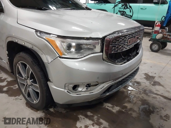 2018 GMC Acadia Denali with VIN 1GKKNXLSXJZ195669, listed as a IAAI auction lot 42315665 with 92,015 mi miles and . Bid and sale history available at DreamBid. Image 18.