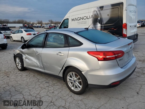 2015 Ford Focus SE with VIN 1FADP3F2XFL295838, listed as a Copart auction lot 50326535 with 189,957 mi miles and Salvage Title. Bid and sale history available at carsss.com. Image 2.