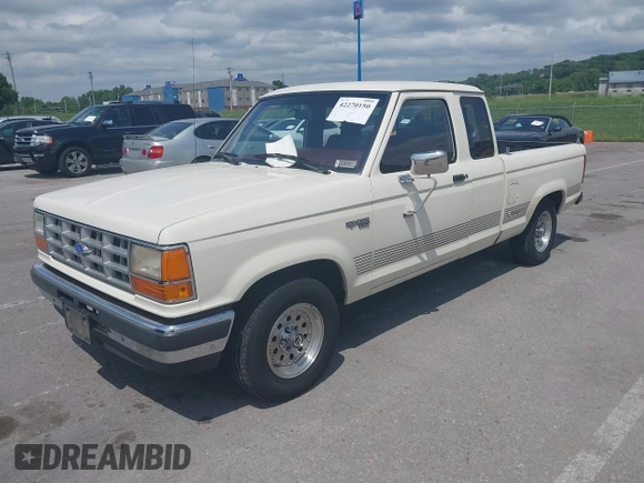 1990 Ford Ranger z VIN 1FTCR14T2LPB21654, wystawiony jako IAAI lot #42270150 z przebiegiem 92 465 mil mil oraz . Historia ofert i sprzedaży dostępna na DreamBid. Obrazek 2.