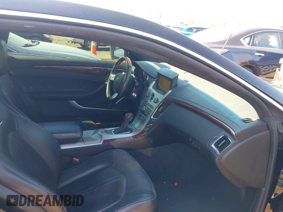 2011 Cadillac CTS Premium with VIN 1G6DP1ED6B0135939, listed as a IAAI auction lot 42082154 with 85,026 mi miles and . Bid and sale history available at carsss.com. Image 5.