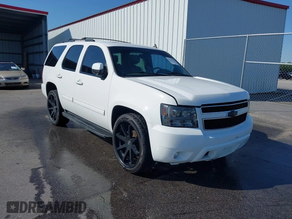 2012 Chevrolet Tahoe LT с VIN 1GNSCBE05CR132537, выставлен на аукционе IAAI как лот 42015649 с пробегом 212 296 миль миль и . История ставок и продаж доступна на DreamBid. Изображение 1.