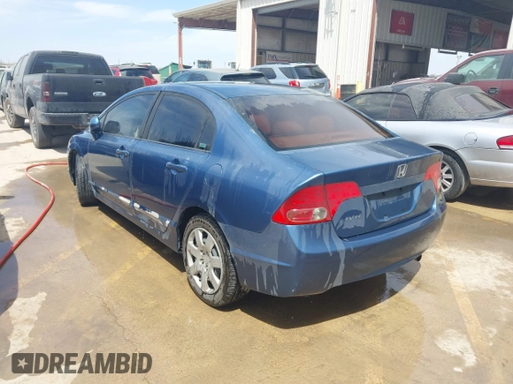 2008 Honda Civic LX z VIN 1HGFA16508L087622, wystawiony jako IAAI lot #41675090 z przebiegiem 123 656 mil mil oraz . Historia ofert i sprzedaży dostępna na DreamBid. Obrazek 3.
