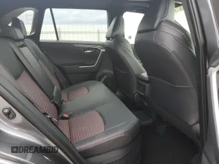 2024 Toyota RAV4 XSE z VIN JTMEB3FV2RD232691, wystawiony jako Copart lot #56916315 z przebiegiem 4 358 mil mil oraz Szkoda całkowita • Salvage title. Historia ofert i sprzedaży dostępna na DreamBid. Obrazek 11.