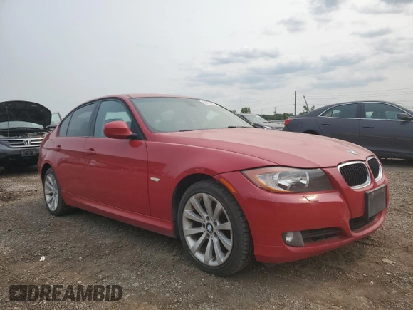 2011 BMW 3 Series 328i xDrive z VIN WBAPK7C52BA971388, wystawiony jako Copart lot #58974815 z przebiegiem 272 737 mil mil oraz Czysty tytuł • Clean title. Historia ofert i sprzedaży dostępna na DreamBid. Obrazek 4.