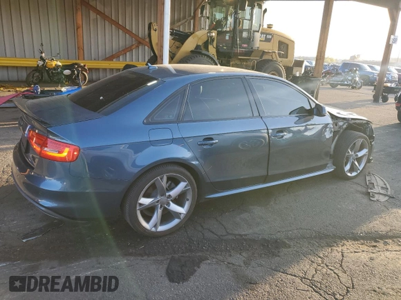 2015 Audi A4 Premium Plus with VIN WAUFFAFLXFN013671, listed as a Copart auction lot 51095675 with 92,685 mi miles and Salvage Title. Bid and sale history available at carsss.com. Image 3.