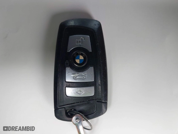 2011 BMW X3 28i with VIN 5UXWX5C59BL714770, listed as a IAAI auction lot 42044088 with 202,247 mi miles. Bid and sale history available at carsss.com. Image 11.