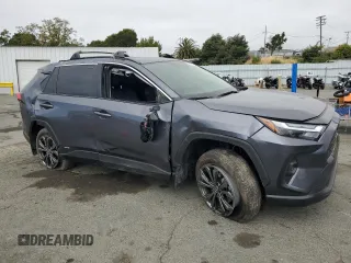 2025 Toyota RAV4 Hybrid XLE Premium z VIN JTMB6RFV0SD152726, wystawiony jako Copart lot #59849005 z przebiegiem 21 115 mil mil oraz Szkoda całkowita • Salvage title. Historia ofert i sprzedaży dostępna na DreamBid. Obrazek 4.