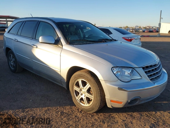 2007 Chrysler Pacifica Touring with VIN 2A8GM68X77R126842, listed as a IAAI auction lot 41813527 with 304,838 mi miles. Bid and sale history available at carsss.com. Image 1.