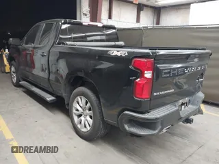 2020 Chevrolet Silverado 1500 Custom with VIN 1GCRWBEF0LZ247758, listed as a IAAI auction lot 40836607 with 83,727 mi miles. Bid and sale history available at carsss.com. Image 3.
