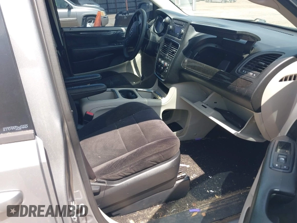 2014 Dodge Grand Caravan SXT z VIN 2C4RDGCG3ER128971, wystawiony jako IAAI lot #41921386 z przebiegiem 255 074 mil mil oraz . Historia ofert i sprzedaży dostępna na DreamBid. Obrazek 5.