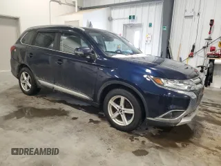 2017 Mitsubishi Outlander GT with VIN JA4JZ4AX2HZ605703, listed as a Copart auction lot 44442425 with 196,804 mi miles and Clean title. Bid and sale history available at DreamBid. Image 4.