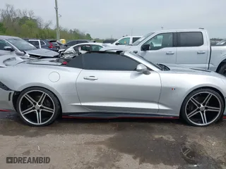 2016 Chevrolet Camaro 2SS with VIN 1G1FH3D72G0158192, listed as a IAAI auction lot 41875714 with 79,913 mi miles. Bid and sale history available at carsss.com. Image 13.