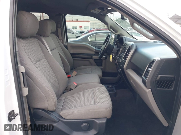 2018 Ford F-150 XL z VIN 1FTEX1C58JKF59560, wystawiony jako IAAI lot #41588032 z przebiegiem 138 858 mil mil oraz . Historia ofert i sprzedaży dostępna na DreamBid. Obrazek 5.