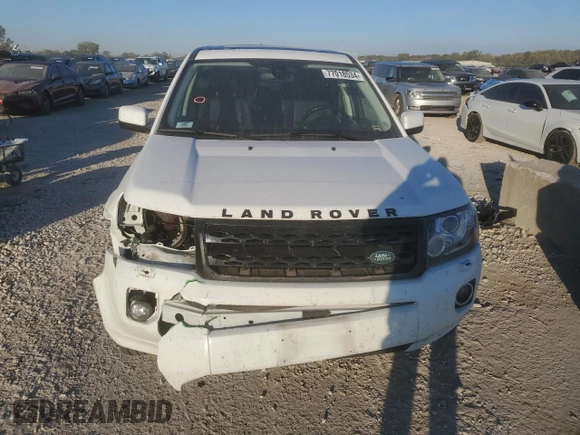 2015 Land Rover LR2 с VIN SALFP2BG2FH425427, выставлен на аукционе Copart как лот 77018534 с пробегом 132 602 миль миль и Списание • Salvage title. История ставок и продаж доступна на DreamBid. Изображение 5.
