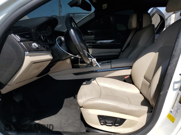 2012 BMW 7 Series 740Li with VIN WBAKB4C51CC575564, listed as a Copart auction lot 60080945 with 148,202 mi miles and Clean title. Bid and sale history available at DreamBid. Image 7.