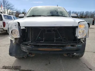 2007 GMC Yukon Denali with VIN 1GKFK63867J167187, listed as a Copart auction lot 47310045 with 220,222 mi miles and Salvage Title. Bid and sale history available at carsss.com. Image 5.
